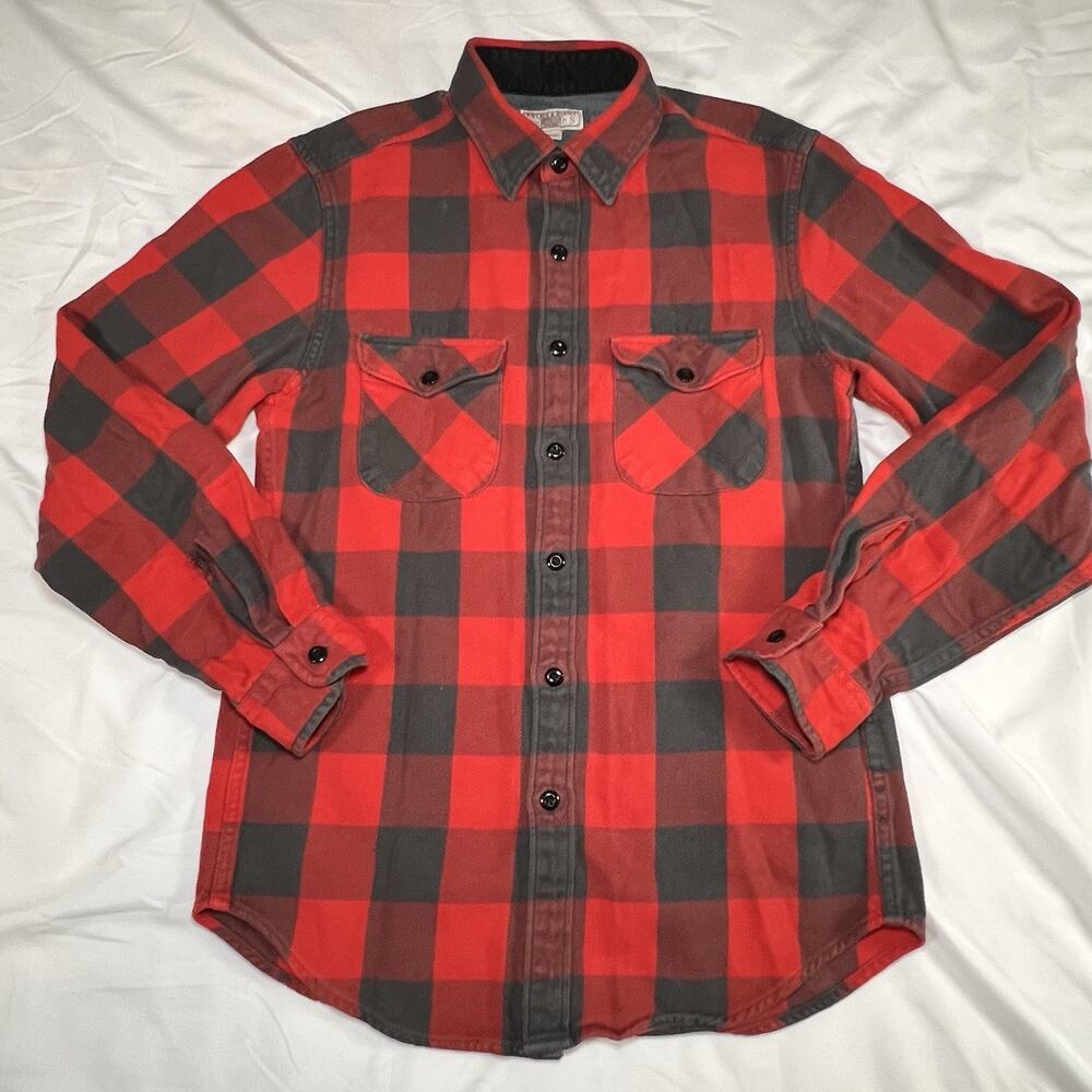 Wallace & Barnes Shirt Men Size S Gray Red Button Up Flannel Buffalo Plaid Cabin
